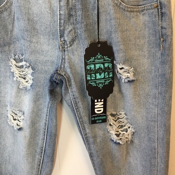 Rebel By Right NWT Ex-Boyfriend Distressed Skinny - Picture 3 of 8